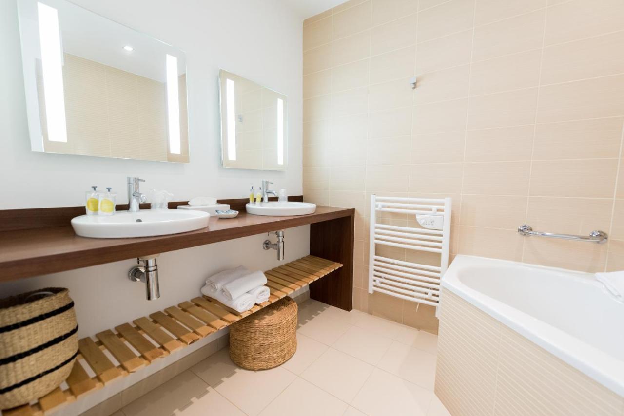 Hotel La Jetee Saint-Martin-de-Ré Eksteriør bilde